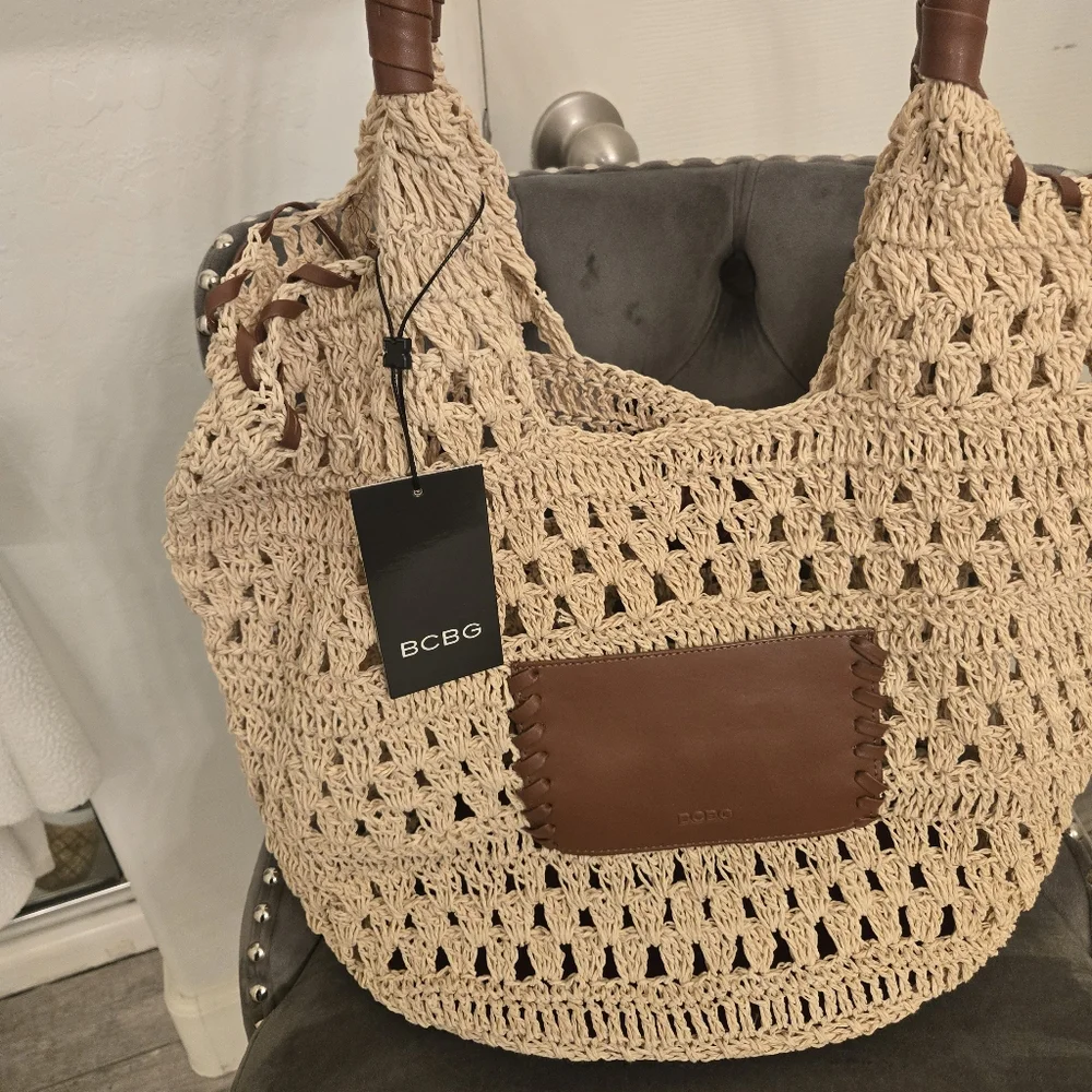 BCBG Generation Tan and Brown Raffia Tote Bag NEW - Picture 10 of 15